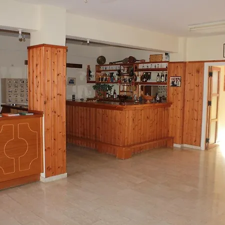 Florea Aparthotel 3*