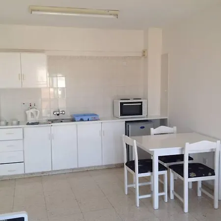 Florea Aparthotel Agia Napa